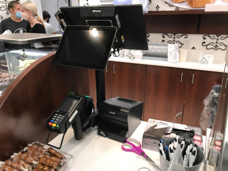 Kilwins chocolate franchise Inc. trust in Techpole to equip their points of sale mounts