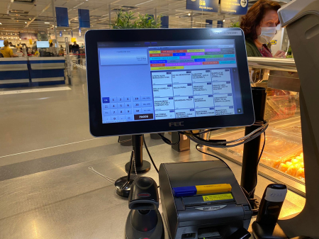 Techpole equips Ikea in Puerto Rico, America with a point of sale mount. 