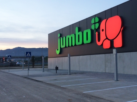 Techpole equips Jumbo supermarkets in Portugal